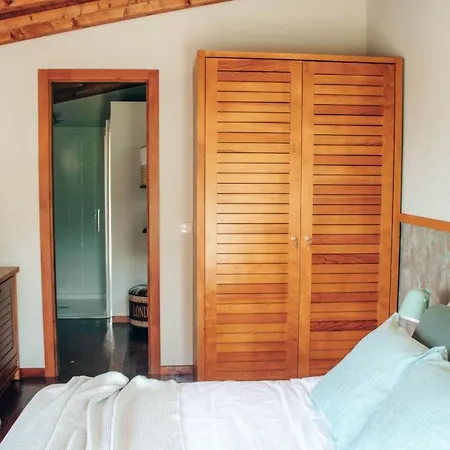 Just Like - Holly House Em Cerveira