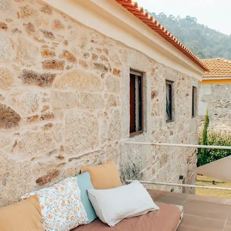 Just Like - Holly House Em Cerveira *