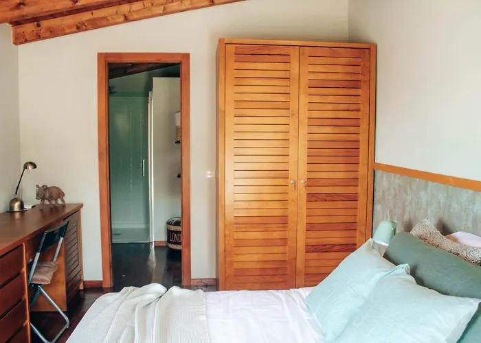 Just Like - Holly House Em Cerveira